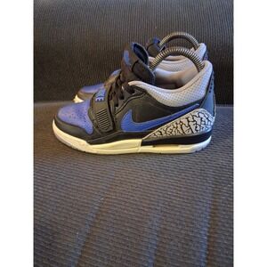 Nike Air Jordan Legacy 312 Sneakers Boys Size 4Y Blue‎ Basketball CD9054-041